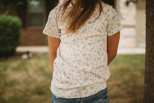 Load image into Gallery viewer, Fall Ribbed Floral Casual Tee